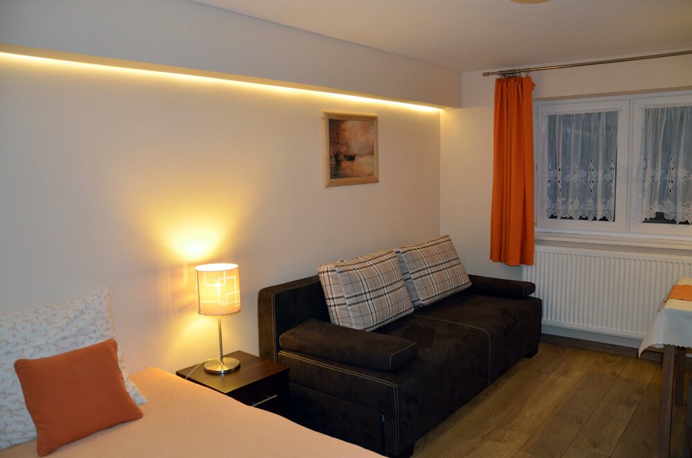 Pokój nr 1 sofa rozkładana - Pokoje Władysławowo
